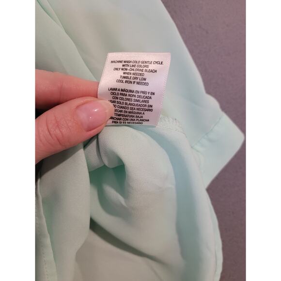 BONGO Mint Green Blouse Top L Shoulder Cut Out Front Zip Pullover EUC - Picture 6 of 8